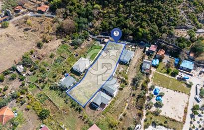 CB MARİNA'DAN SATILIK - DENİZE 50m MESAFEDE 1288M2 BAHÇE