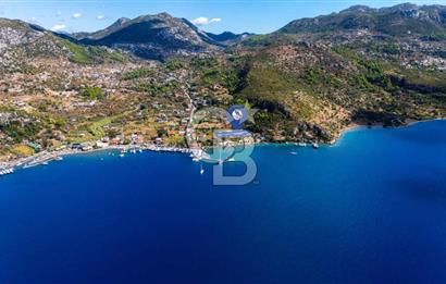 CB MARİNA'DAN SATILIK - DENİZE 50m MESAFEDE 1288M2 BAHÇE