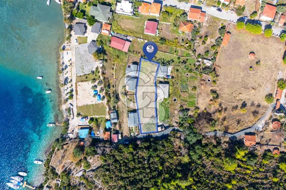 CB MARİNA'DAN SATILIK - DENİZE 50m MESAFEDE 1288M2 BAHÇE