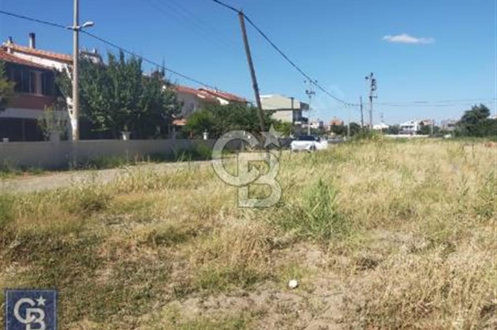 EZİNE GEYİKLİ CUMHURİYET MAHALLESİNDE SATILIK ARSA