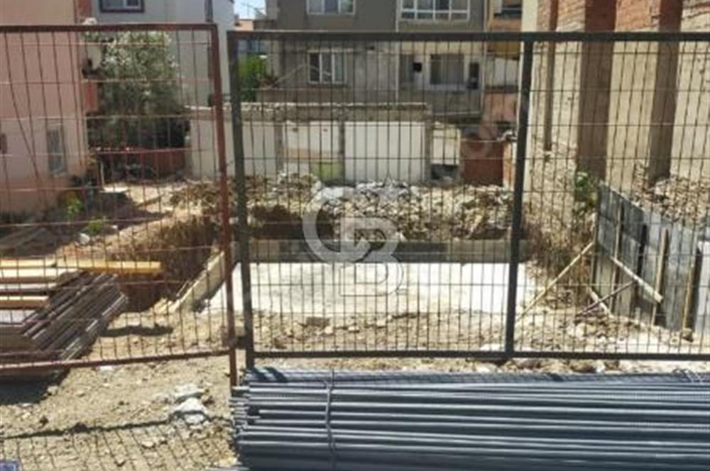 SALI PAZARI MEVKİNDE SATILIK 1+1 DAİRE