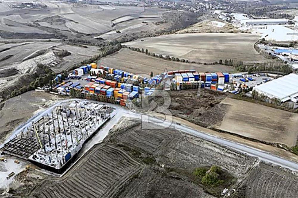SATILIK ÖMERLİ'DE TİCARİ İMARLI 0.25 EMSAL TEK TAPU 8322 M² ARSA