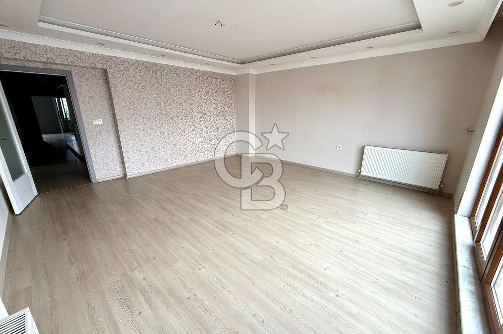 ELMADAĞ ADLİYE YAKINI GENÇ BİNADA İÇİ YAPILI 3+1 SATILIK DAİRE