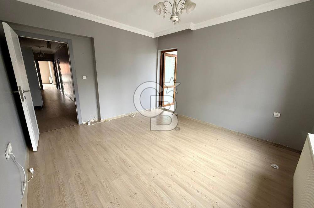 ELMADAĞ ADLİYE YAKINI GENÇ BİNADA İÇİ YAPILI 3+1 SATILIK DAİRE