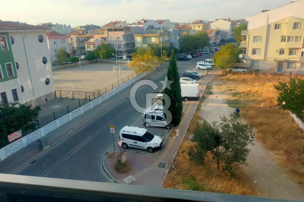 Barbaros da satılık 2+1 acik mutfak daire