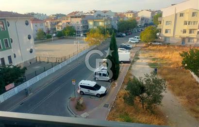 Barbaros da satılık 2+1 acik mutfak daire