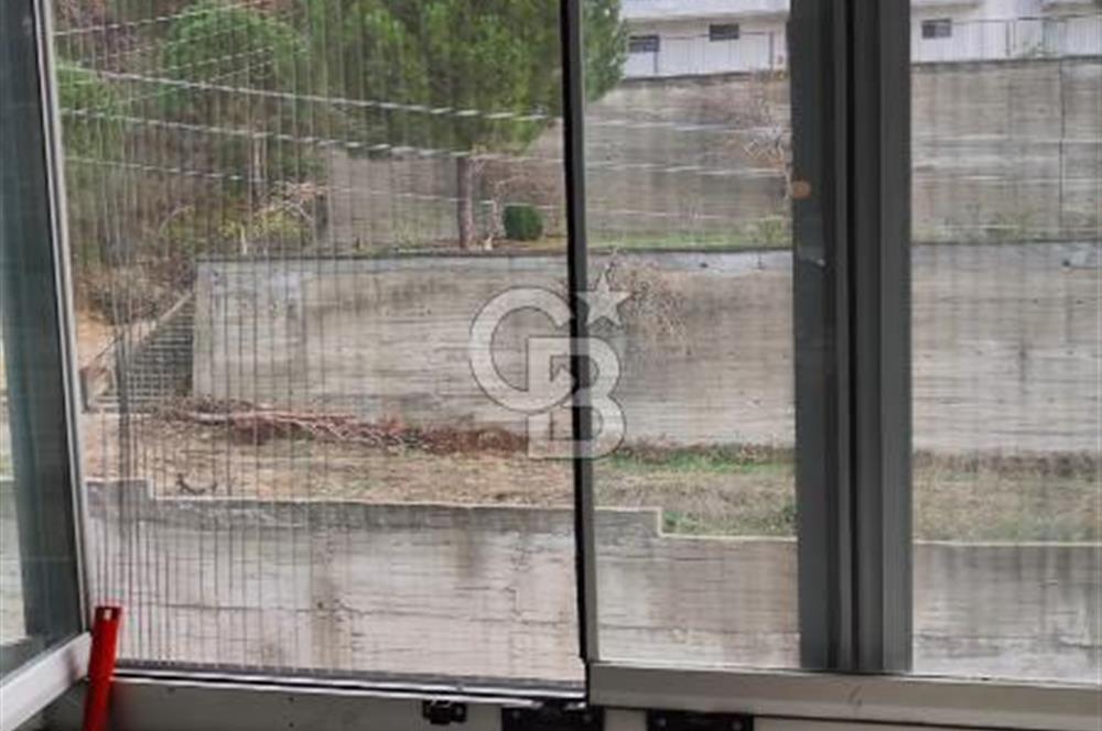 İNTEPEDE SATILIK 135 METREKARE 3+1 DENİZ MANZARALI DAİRE