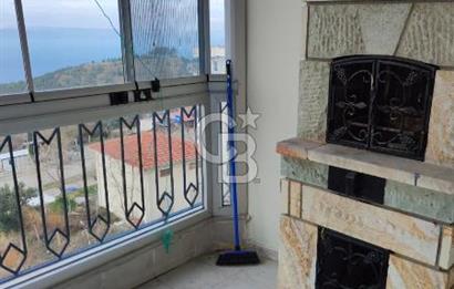 İNTEPEDE SATILIK 135 METREKARE 3+1 DENİZ MANZARALI DAİRE