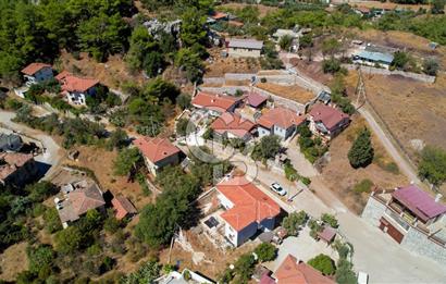 CB MARİNA'DAN MARMARİS HİSARÖNÜ'NDE NATAMAM SATILIK VİLLA
