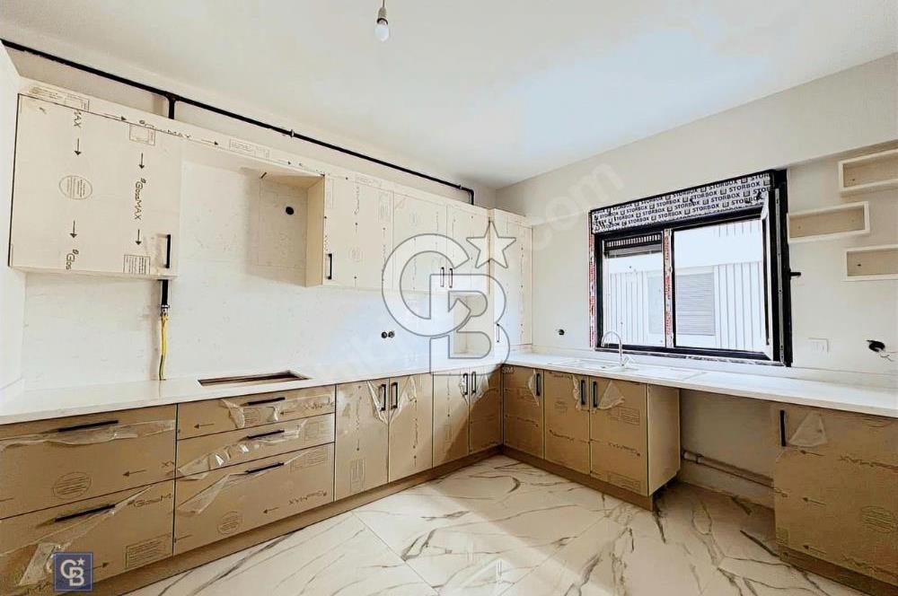 ACIBADEM BARIŞ SOKAK TA SATILIK 3+1