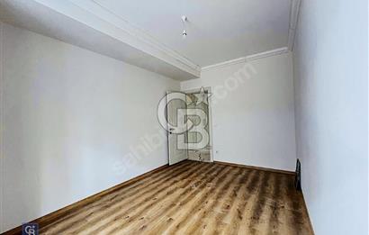 ACIBADEM BARIŞ SOKAK TA SATILIK 3+1