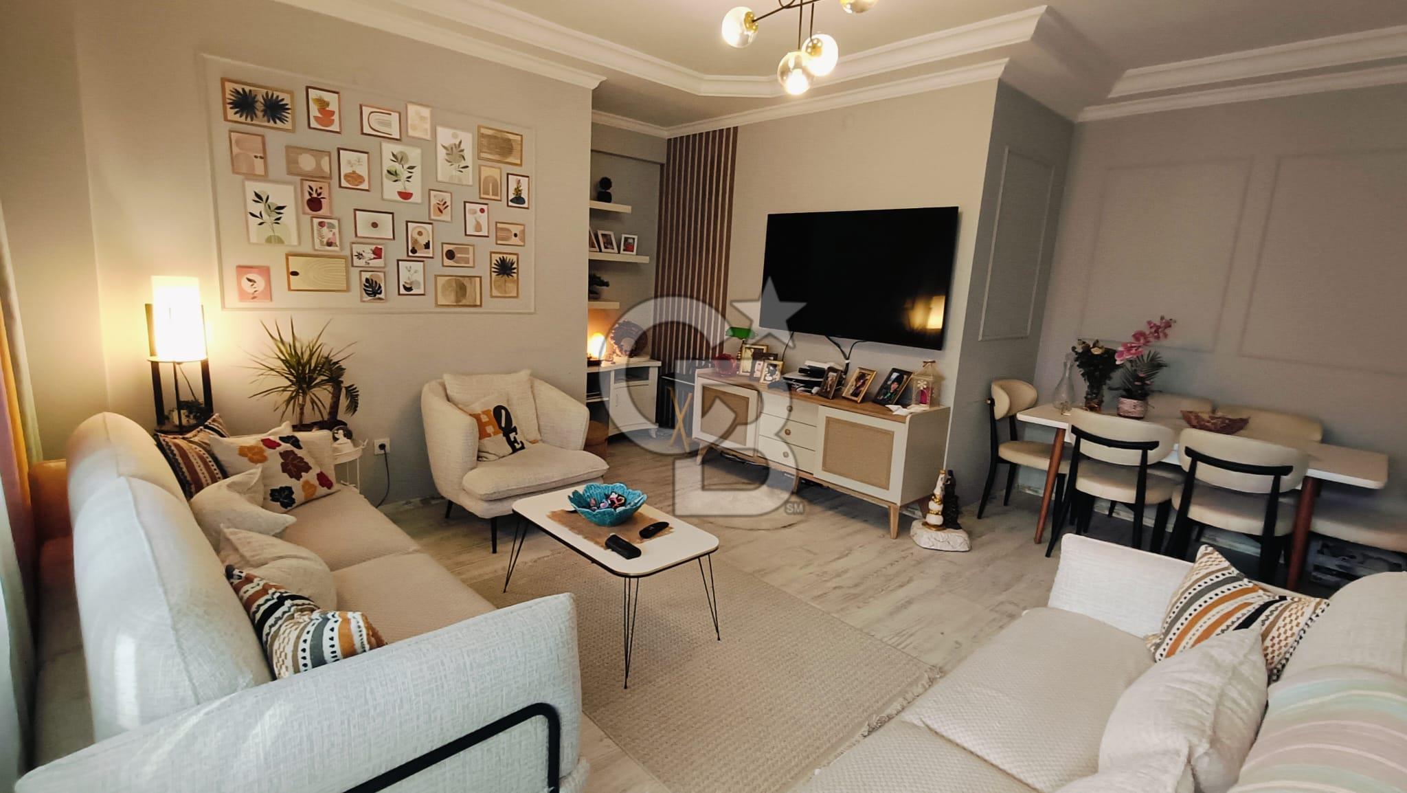 Karşıyaka Bahriye Üçok - Bahçelievler Arasında, 3+1 Geniş Daire!