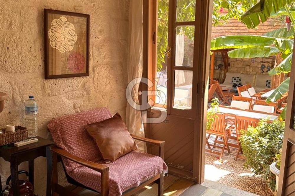 Alaçatı Köy İçinde Yüksek Puanlı Fırsat Butik Otel