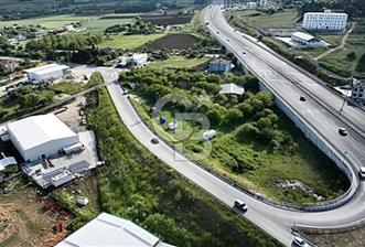 SATILIK 1301M² CADDE CEPHELİ TEK TAPU ARSA