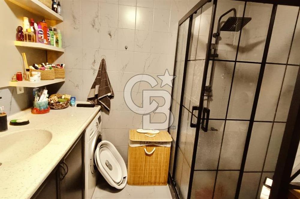 Karşıyaka Bahriye Üçok - Bahçelievler Arasında, 3+1 Geniş Daire!
