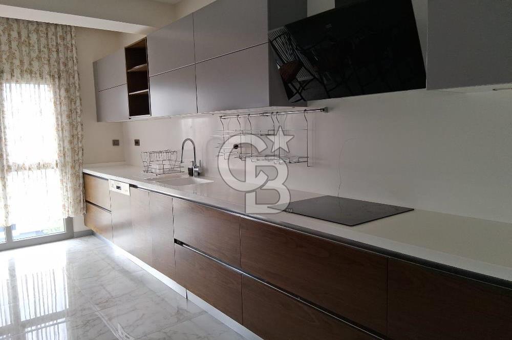 GAYDA ATAŞEHİR; LÜKS ÇİFT CEPHE-CAM BALKONLU, EŞYALI SATILIK 3+1 DAİRE