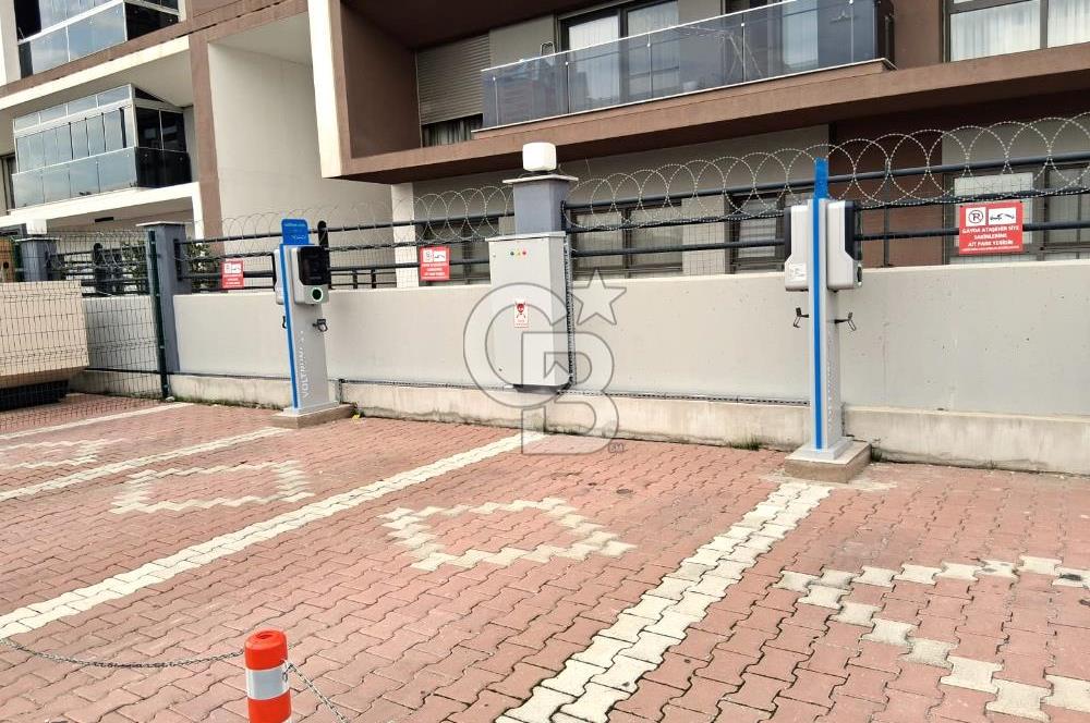 GAYDA ATAŞEHİR; LÜKS ÇİFT CEPHE-CAM BALKONLU, EŞYALI SATILIK 3+1 DAİRE
