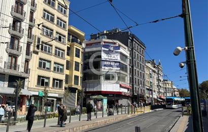 KİRALIK OFİS KATLARI - 4'Ü BİRLİKTE - LALELİ'DE AKSARAY TRAMVAY DURAĞININ HEMEN YANINDA