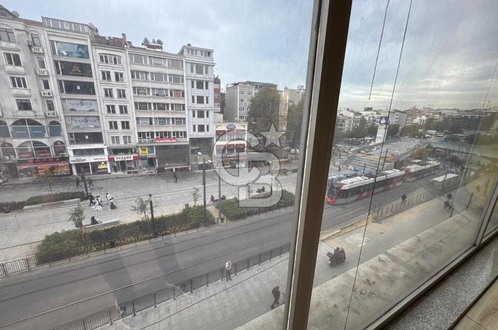 KİRALIK OFİS KATLARI - 4'Ü BİRLİKTE - LALELİ'DE AKSARAY TRAMVAY DURAĞININ HEMEN YANINDA