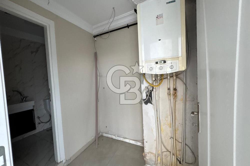 KİRALIK OFİS KATLARI - 4'Ü BİRLİKTE - LALELİ'DE AKSARAY TRAMVAY DURAĞININ HEMEN YANINDA