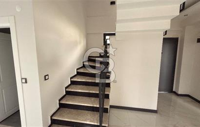 Boğaz Manzaralı 4+1 Lüks Dubleks Villa