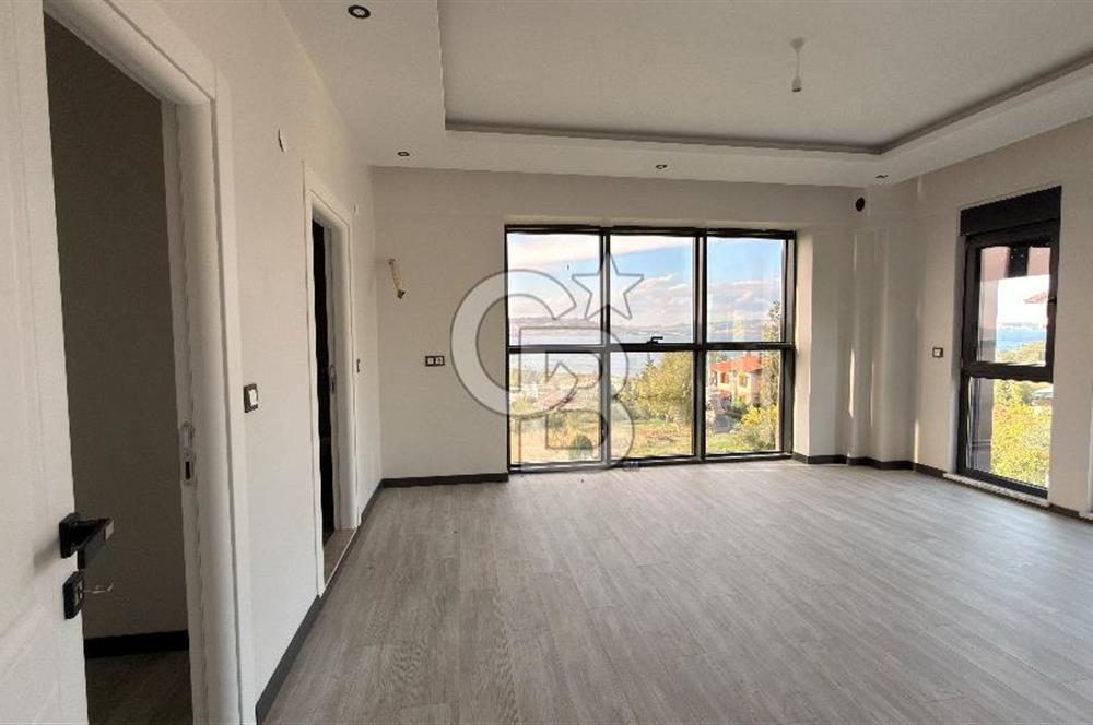 Boğaz Manzaralı 4+1 Lüks Dubleks Villa