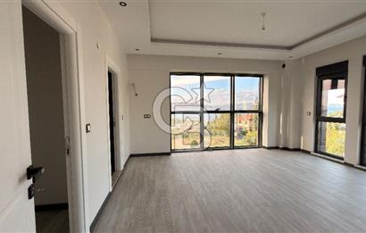 Boğaz Manzaralı 4+1 Lüks Dubleks Villa