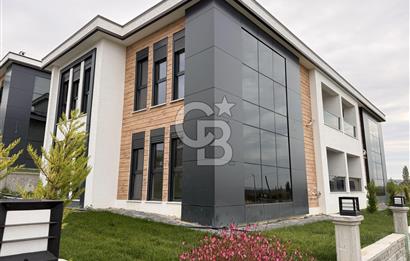 Boğaz Manzaralı 4+1 Lüks Dubleks Villa