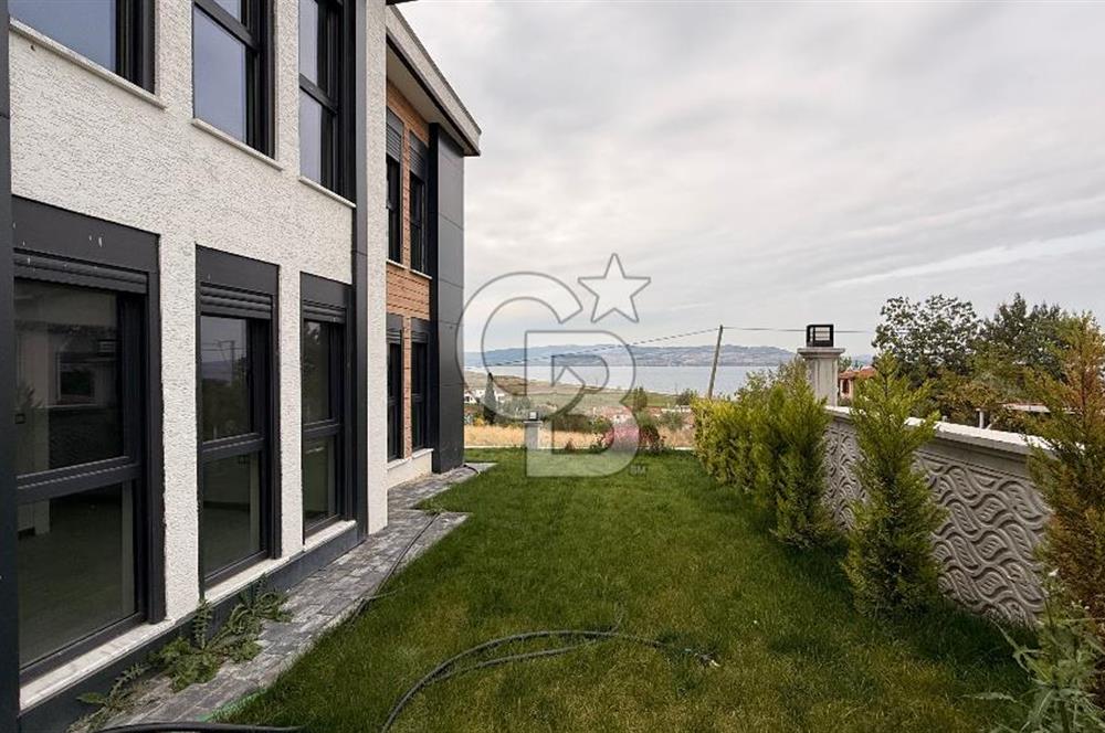 Boğaz Manzaralı 4+1 Lüks Dubleks Villa