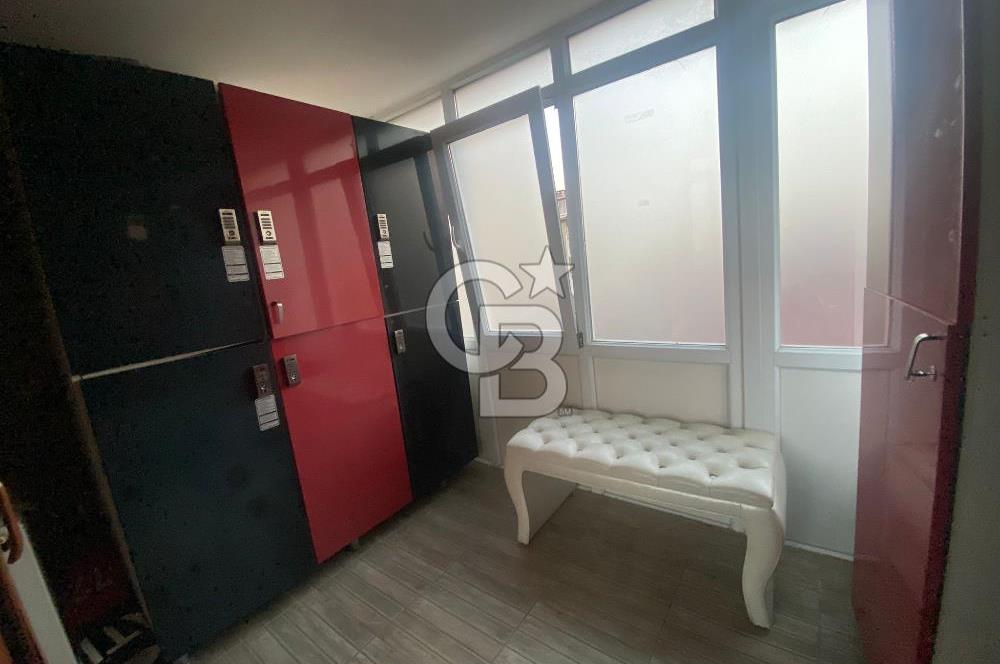 Çekmeköy Mimar Sinan Caddesi Cepheli Satılık Ofis İşyeri