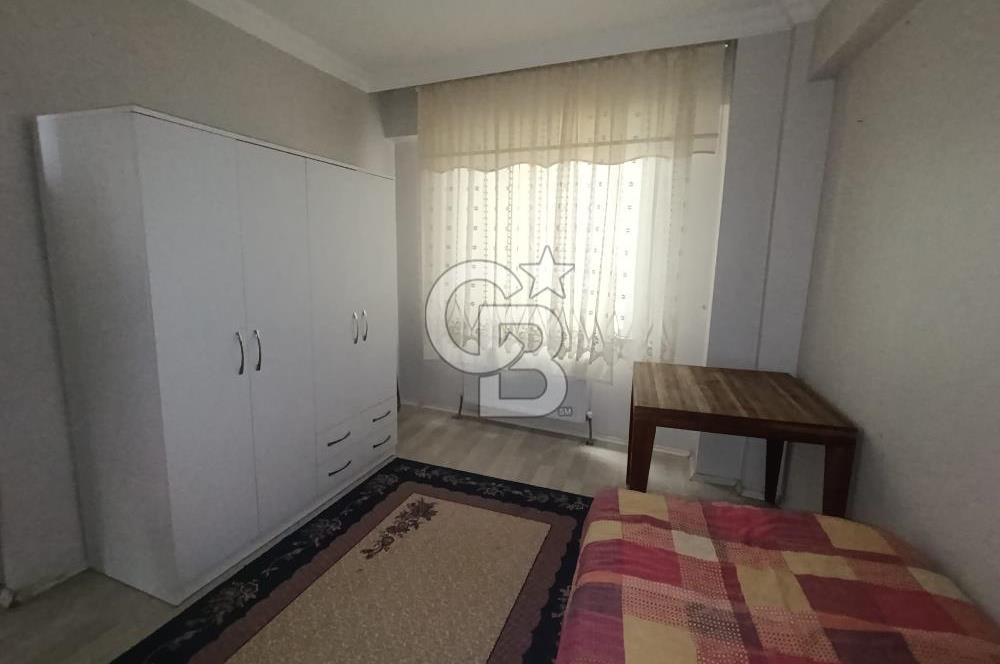 BİGA MERKEZDE 2+1 EŞYALI ARA KAT CADDE ÜZERİ KİRALIK DAİRE