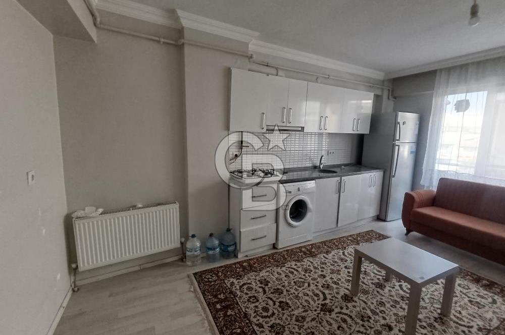 BİGA MERKEZDE 2+1 EŞYALI ARA KAT CADDE ÜZERİ KİRALIK DAİRE
