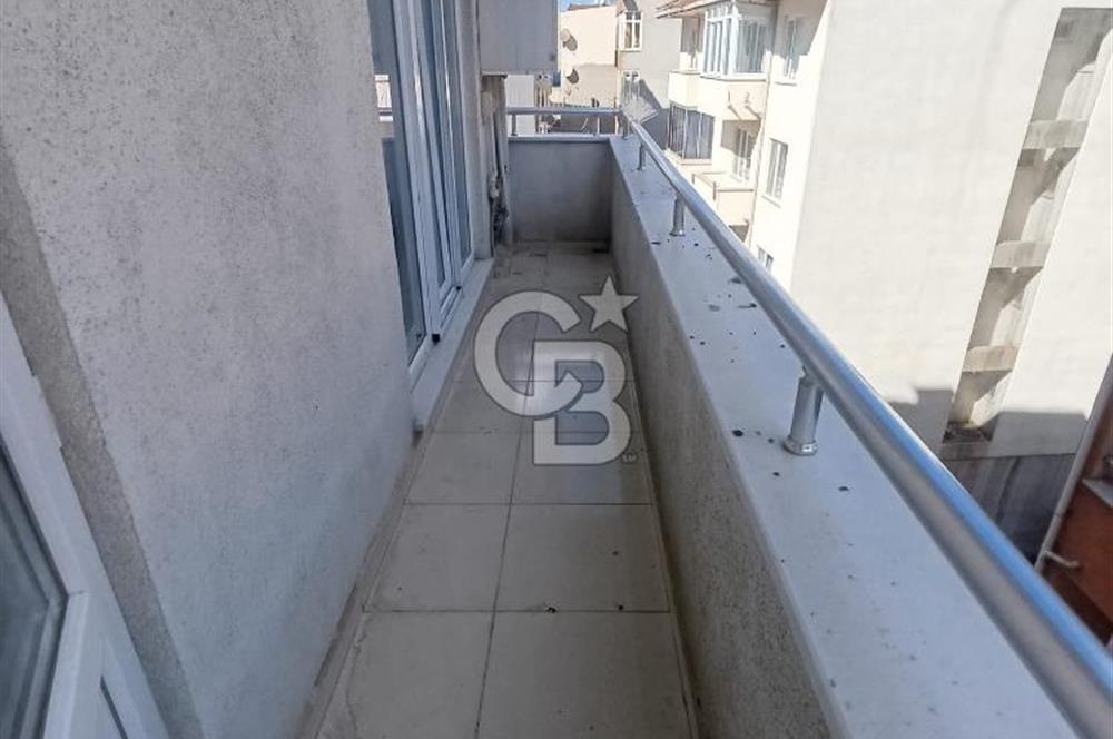BİGA MERKEZDE 2+1 EŞYALI ARA KAT CADDE ÜZERİ KİRALIK DAİRE
