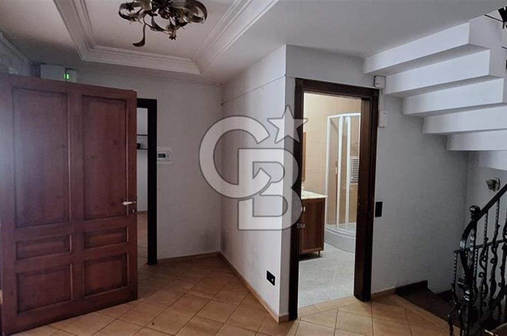 PRESTİJLİ KİRALIK İŞ KOMPLEKSİ- 2 VİLLALI, HAVUZLU, OTOPARKLI