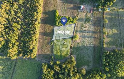 CB MARİNA'DAN ULA SARAYYANI 700m2 ANA YOLA YAKIN TARLA