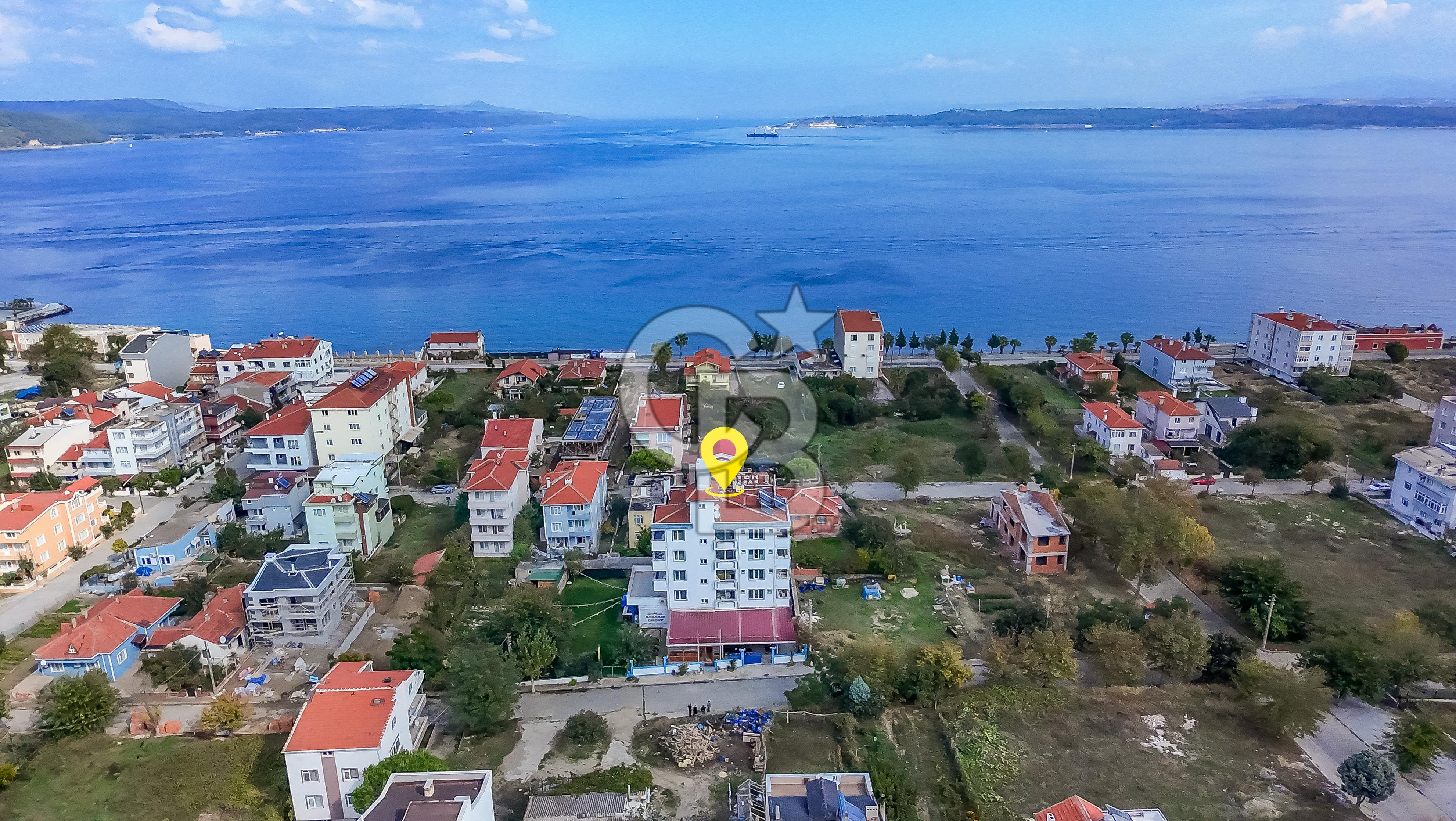 ÇANAKKALE ECEABATTA OTEL VE YANINDA 316 M2 İMARLI ARSA FIRSATI!