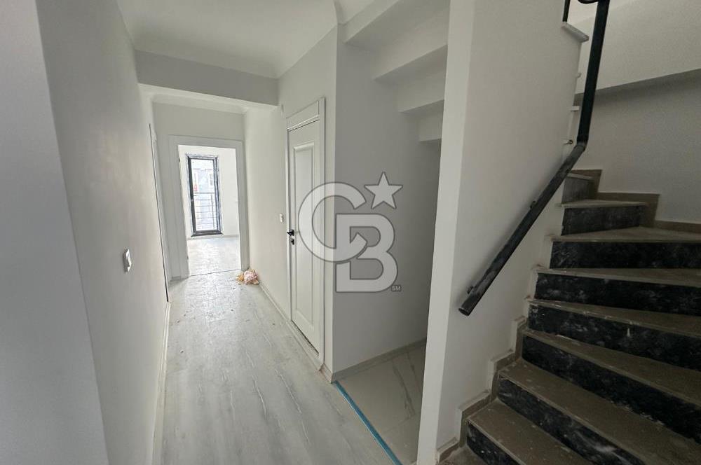 ÇANAKKALE PLAJ CADDESİNDE SIFIR DUBLEKS SATILIK 3+1 DAİRE