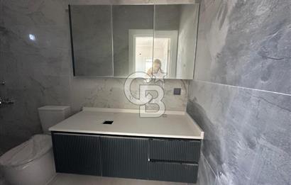 ÇANAKKALE GÜZELYALIDA MÜSTAKİL HAVUZLU SATILIK 3+1 VİLLA