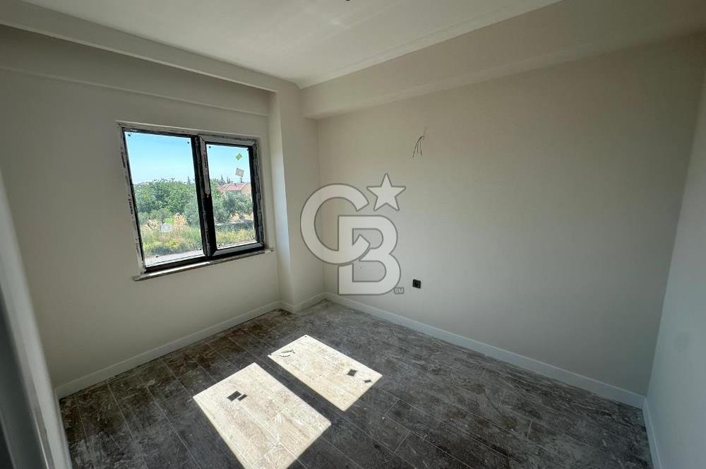 ÇANAKKALE GÜZELYALIDA MÜSTAKİL HAVUZLU SATILIK 3+1 VİLLA