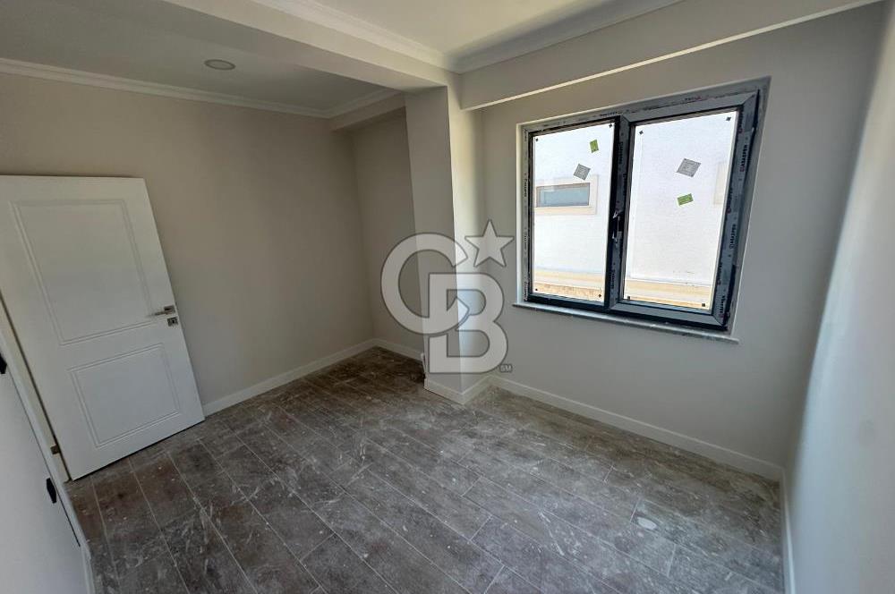 ÇANAKKALE GÜZELYALIDA MÜSTAKİL HAVUZLU SATILIK 3+1 VİLLA
