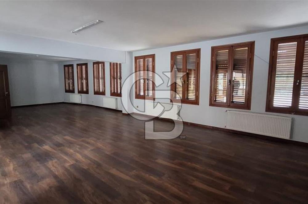PRESTİJLİ KİRALIK İŞ KOMPLEKSİ- 2 VİLLALI, HAVUZLU, OTOPARKLI