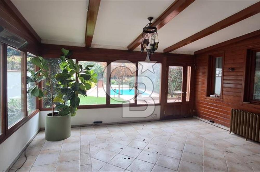 PRESTİJLİ KİRALIK İŞ KOMPLEKSİ- 2 VİLLALI, HAVUZLU, OTOPARKLI