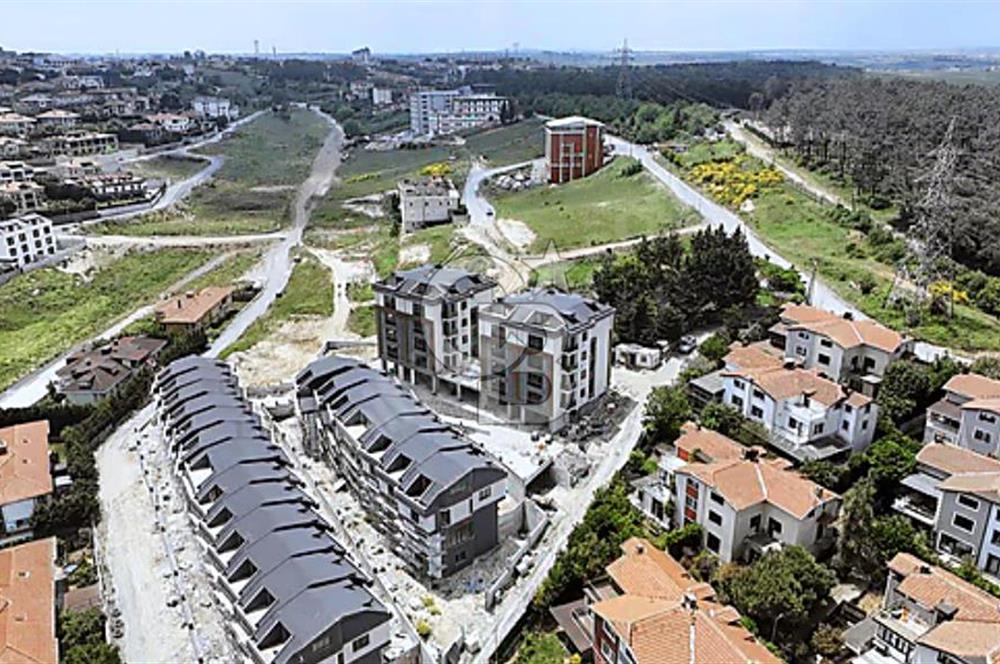 SATILIK ORMAN MANZARALI HAVUZLU 5+2 VİLLA