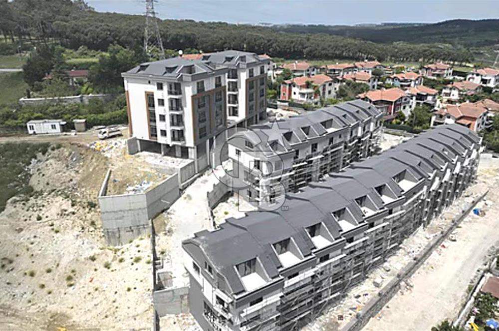 SATILIK ORMAN MANZARALI HAVUZLU 5+2 VİLLA