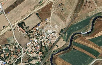 KIRKLARELİ LÜLEBURGAZ OVACIKTA 0.30 İMARLI 1839m² KÖY İÇİ ARSA