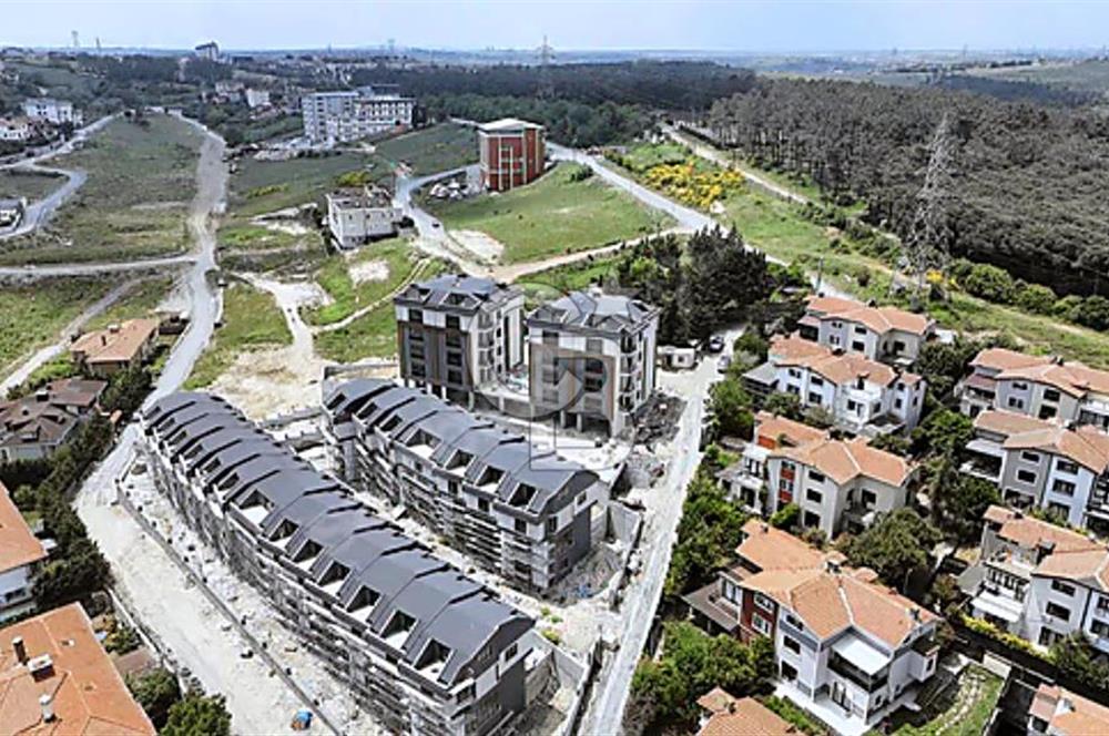 SATILIK ORMAN MANZARALI HAVUZLU 5+2 VİLLA