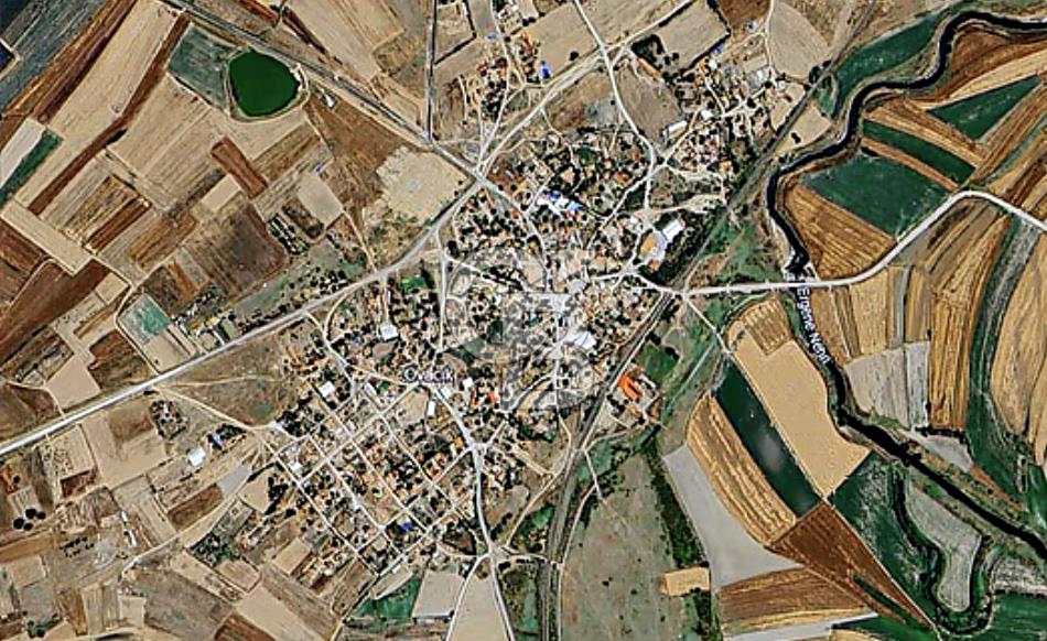 KIRKLARELİ LÜLEBURGAZ OVACIKTA 0.30 İMARLI 2.325m² KÖY İÇİ ARSA
