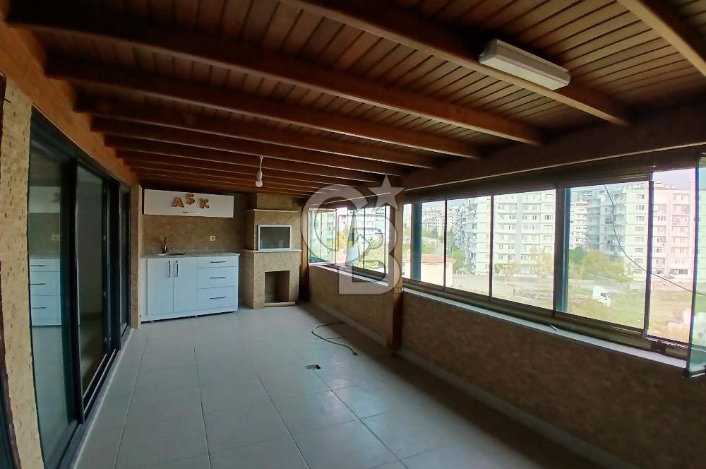 İzmir Ulukent’te Satılık 4+1 Dubleks Daire