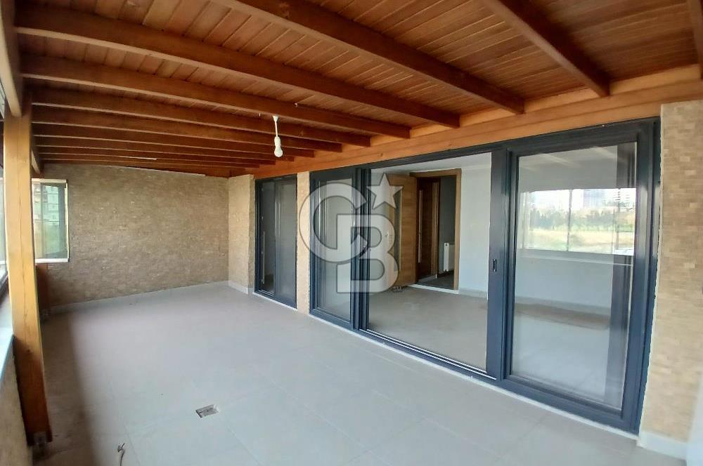 İzmir Ulukent’te Satılık 4+1 Dubleks Daire