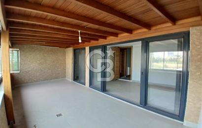 İzmir Ulukent’te Satılık 4+1 Dubleks Daire